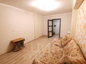 1-комн.кв., 42 м², этаж 2