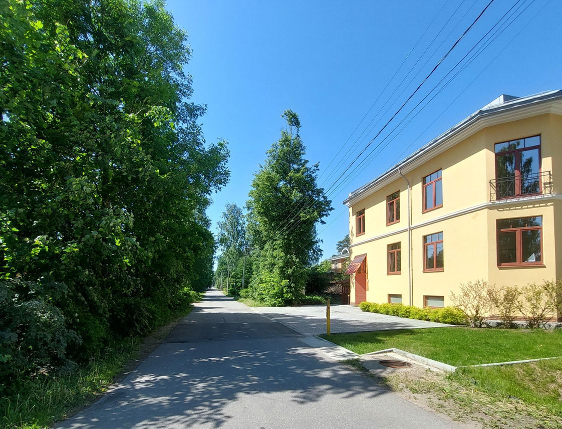 Снять загородную недвижимость в округе Лахта-Ольгино в Санкт-Петербурге,  аренда загородной недвижимости на длительный срок. Найдено 10 объявлений.