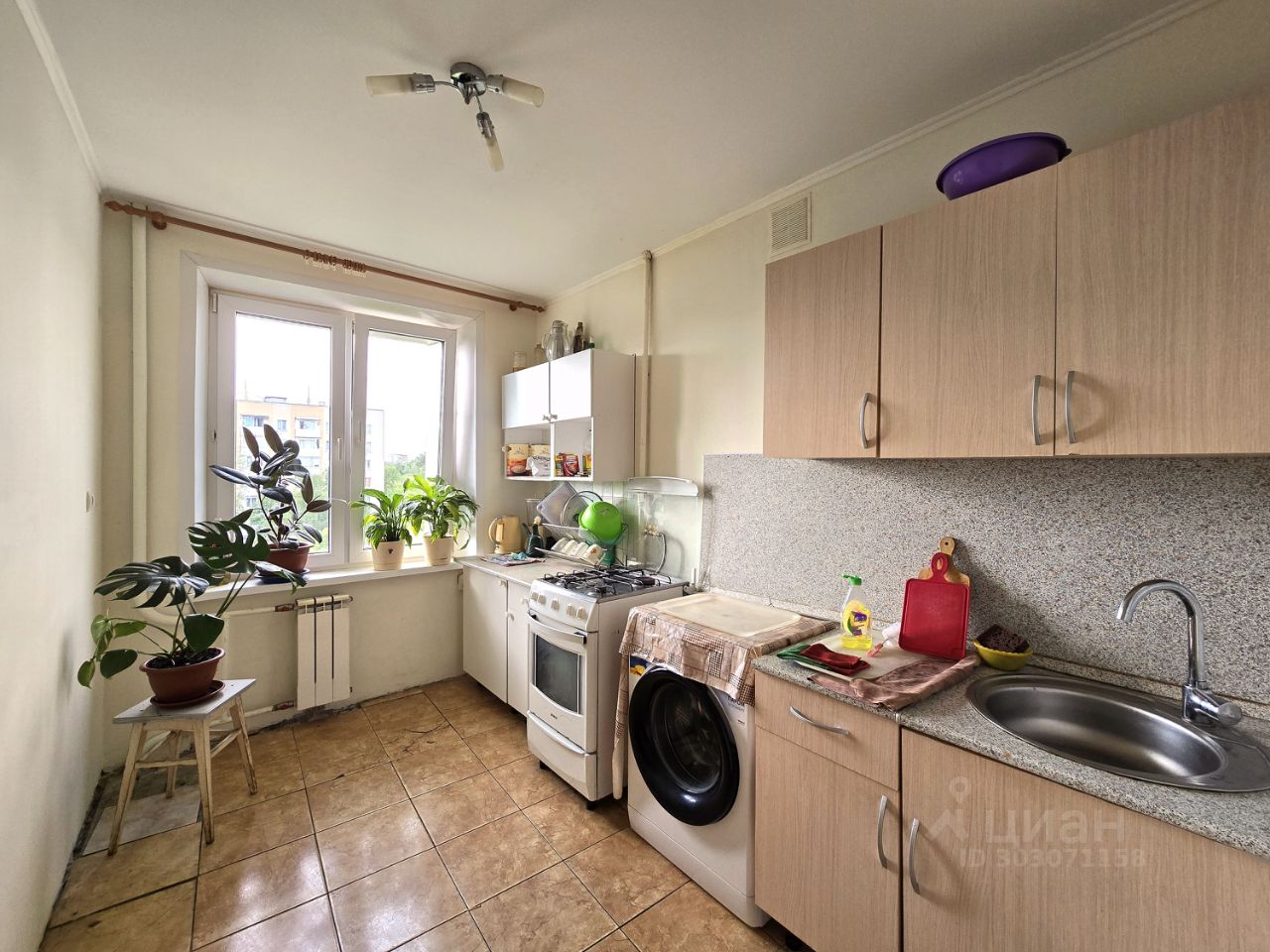 Продается3/8квартиры,38/23/7,5м²