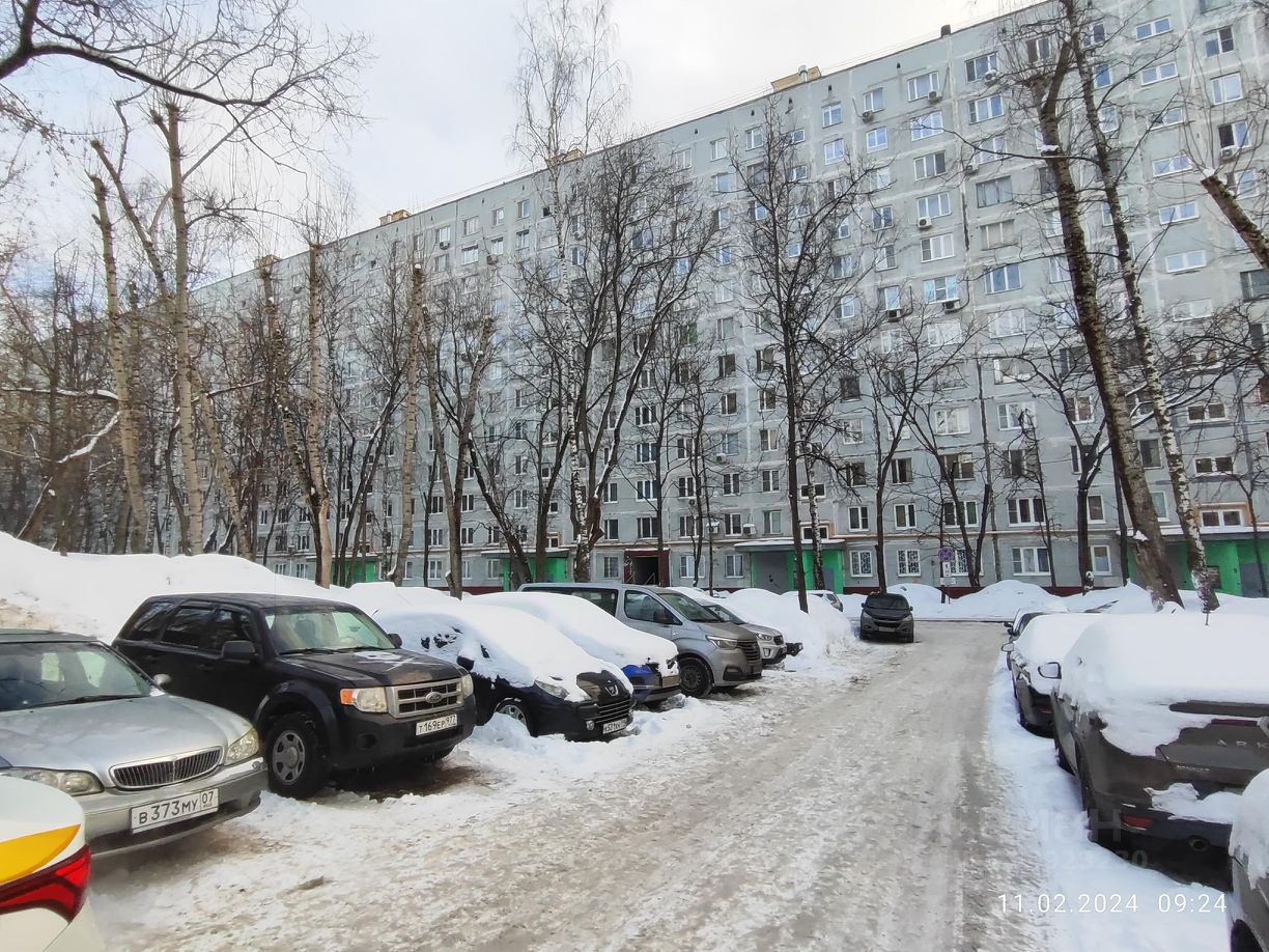 Купить долю в квартире без посредников рядом с метро Улица Академика Янгеля  от хозяина, продажа долей в квартире (вторичка) от собственника рядом с  метро Улица Академика Янгеля. Найдено 3 объявления.