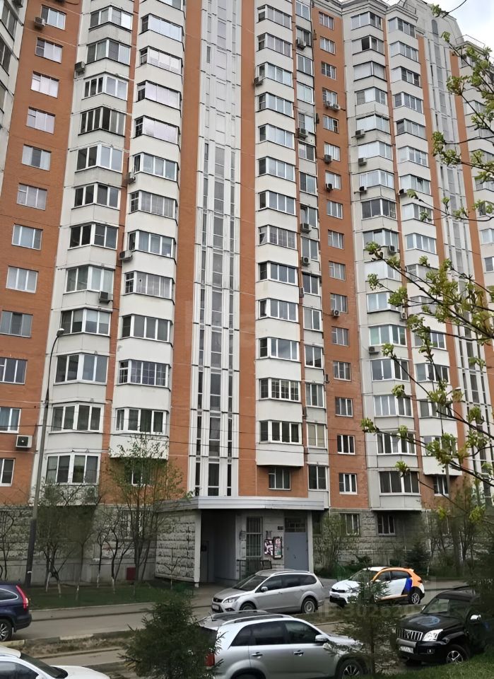 Продаю долю в квартире 73.7м² Можайское ш., 91, Одинцово, Московская ...