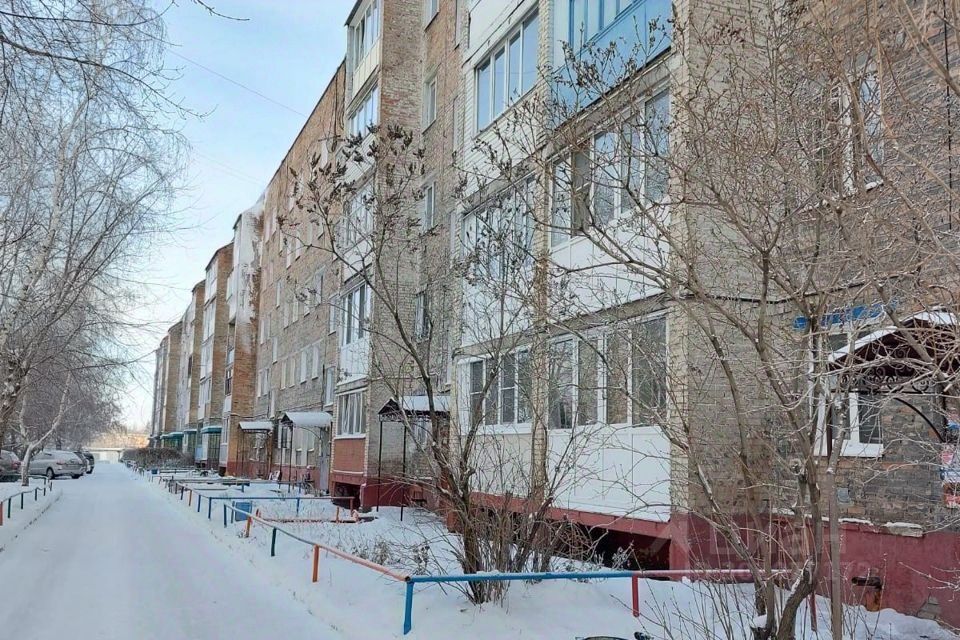 Продажа доли в квартире 53м² Куломзинская ул, 105, Омск, Омская