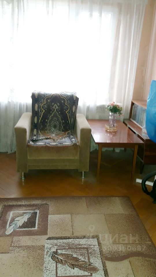 Продается1/2квартиры,63/37/8м²