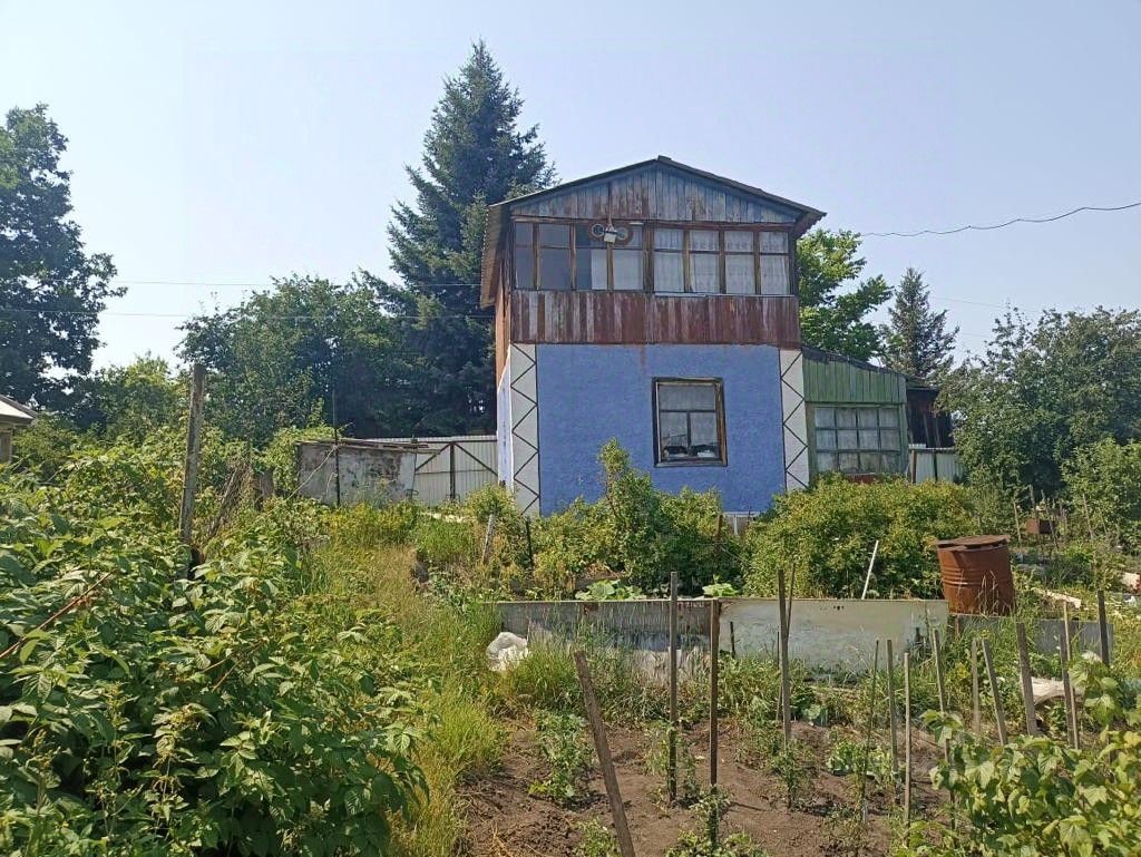 Продается дача в садоводстве "Центральное" в Барнауле