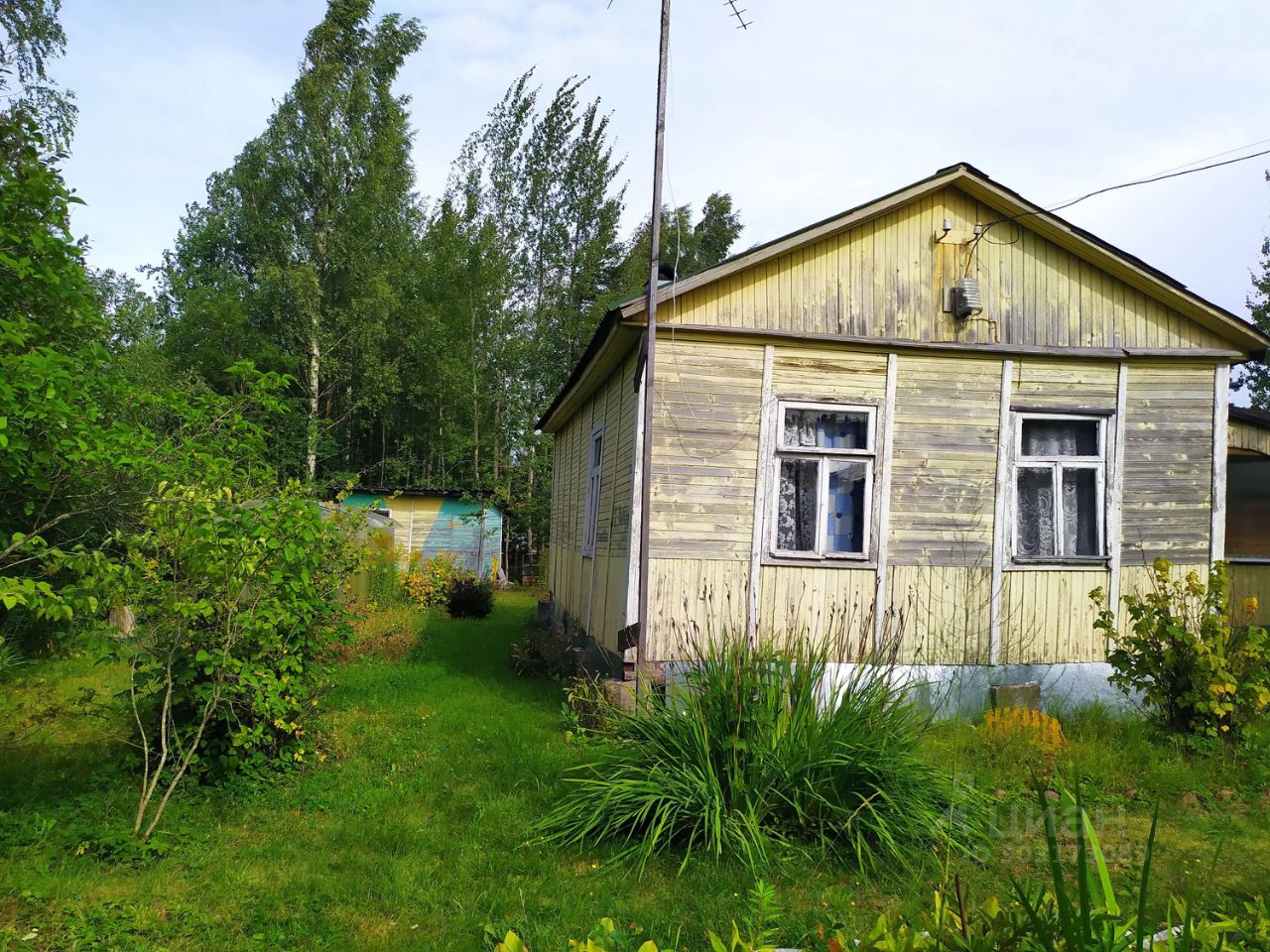 Купить загородную недвижимость на линии Зеленая в СНТ Акустика в городском  поселении Рощинское, продажа загородной недвижимости - база объявлений  Циан. Найдено 1 объявление