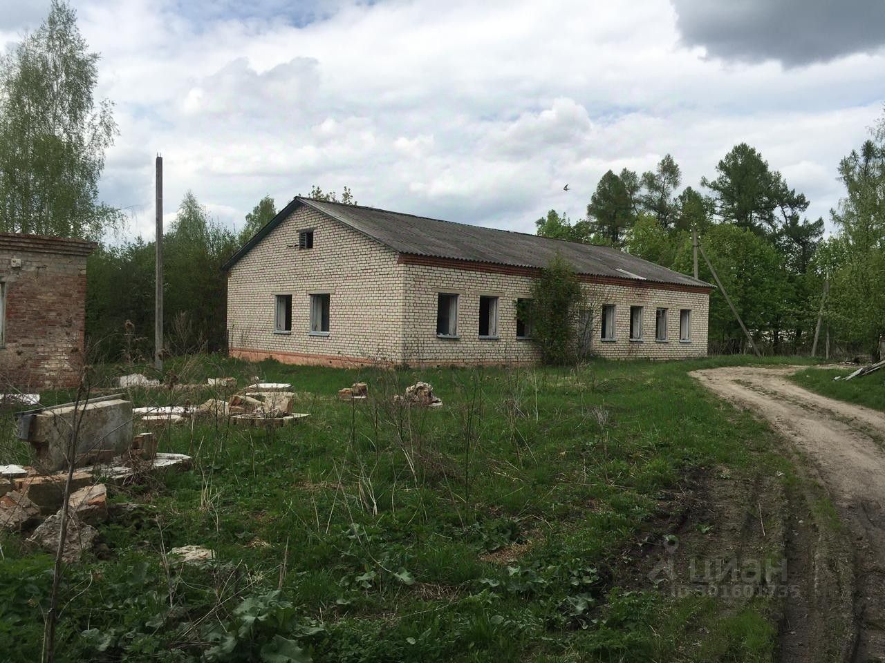 Купить дом в сельском поселении Село Бабынино Калужской области, продажа  домов - база объявлений Циан. Найдено 18 объявлений