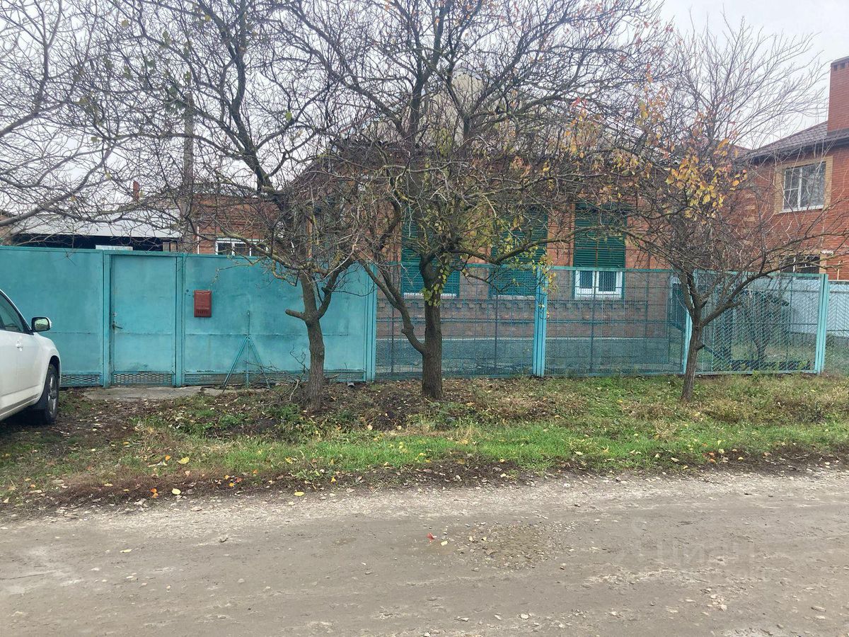 Купить дом на улице Эстонская в городе Батайск, продажа домов - база  объявлений Циан. Найдено 2 объявления