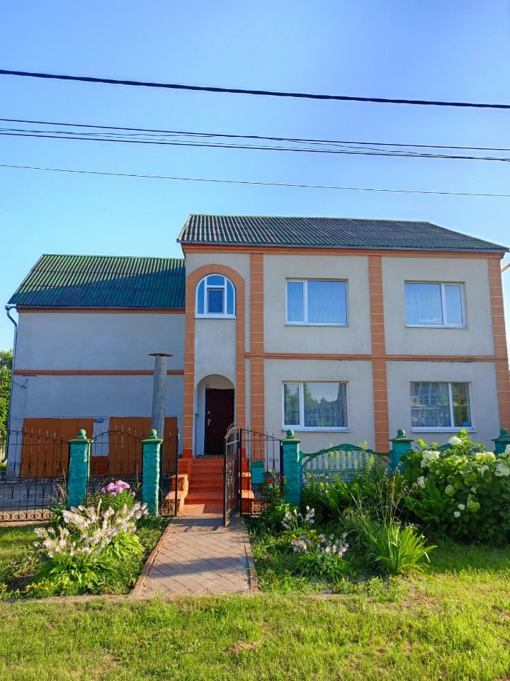 Продается2-этажныйдом,180м²