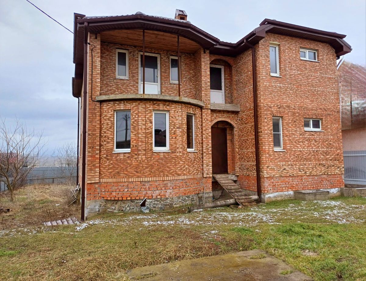 Купить дом в селе в Ростовской области. Найдено 59 объявлений.