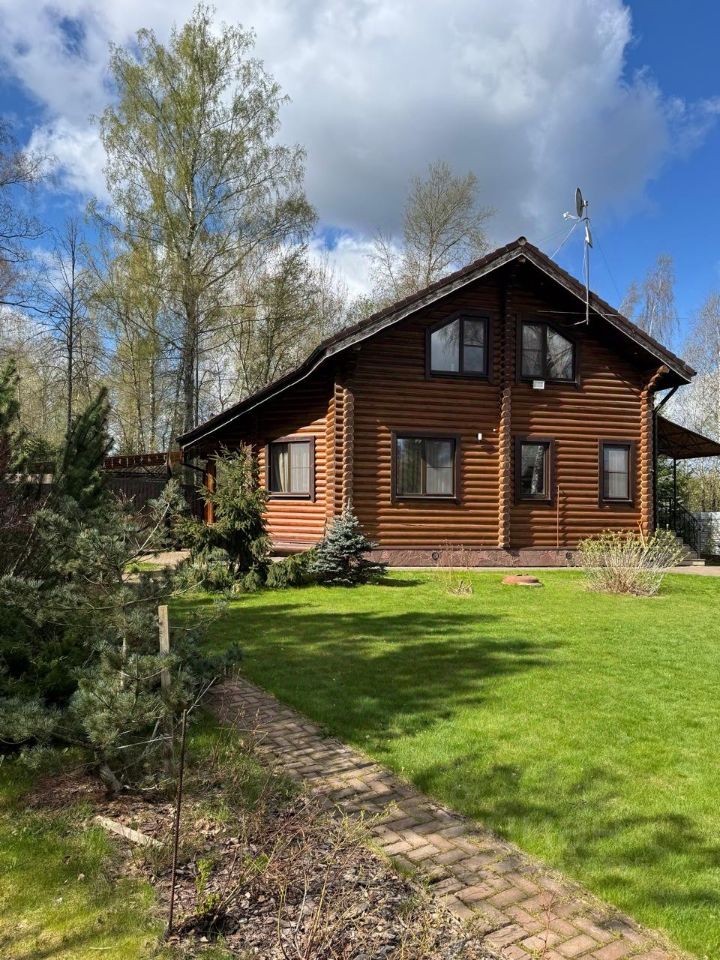 Продается2-этажныйдом,180м²