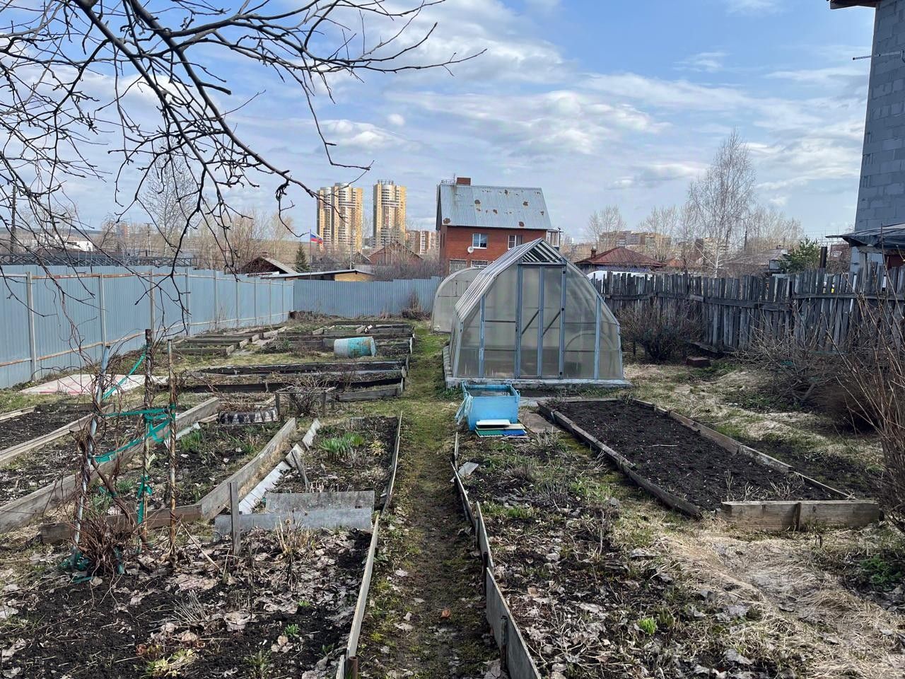 Купить дом в микрорайоне Нижнеисетский в городе Екатеринбург, продажа домов  - база объявлений Циан. Найдено 17 объявлений