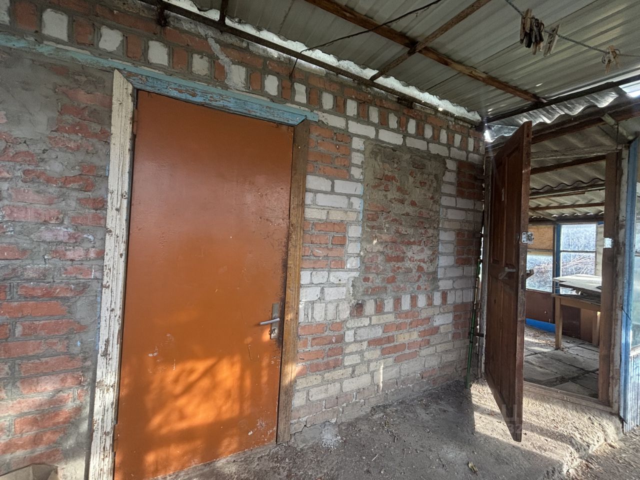 Дом 15 м² в пос. Солнечнодольск — фото 2