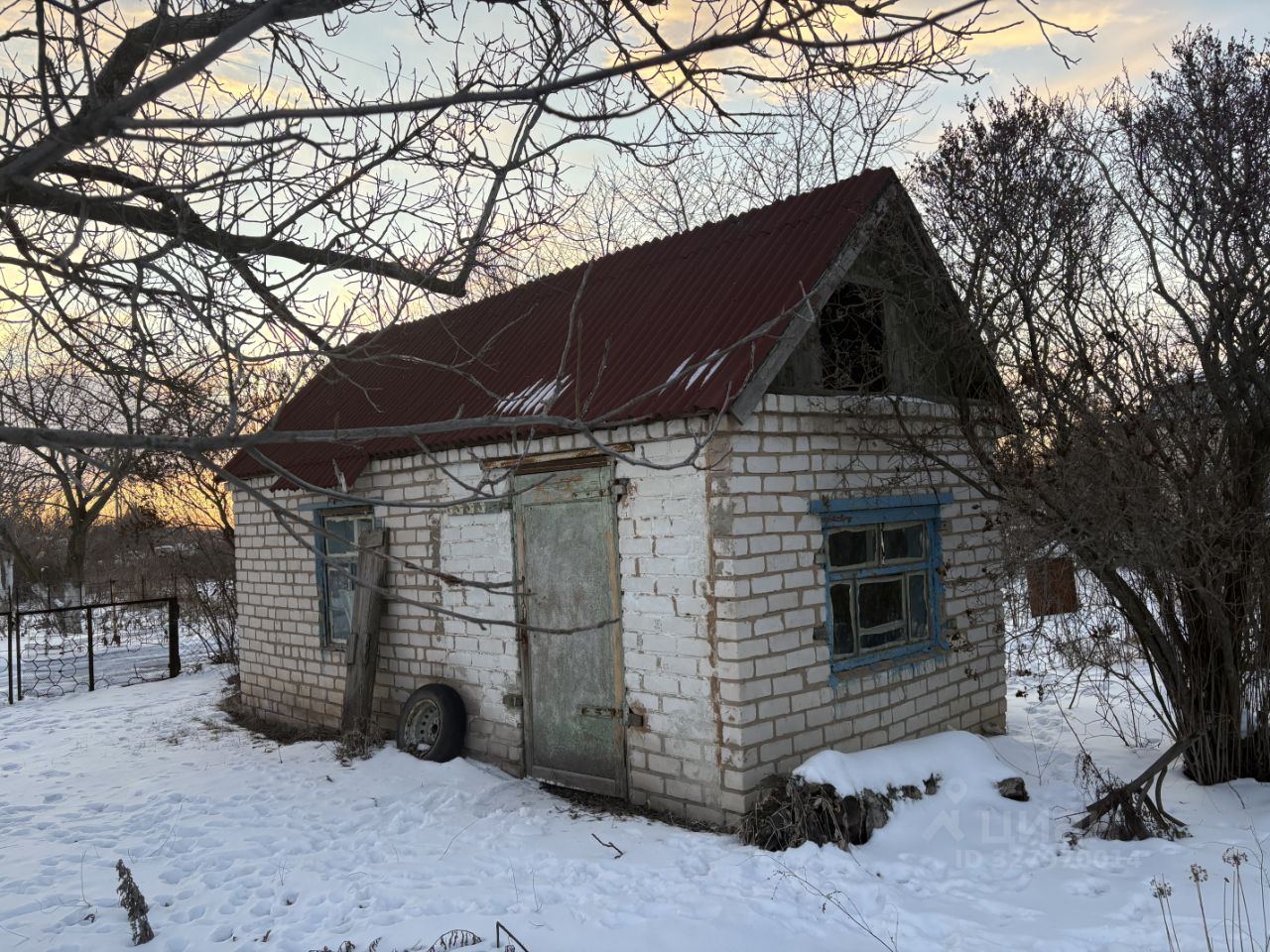 Дом в Волгоградская область, Волгоград Горчичник СНТ, ул. Персиковая (18 м²)