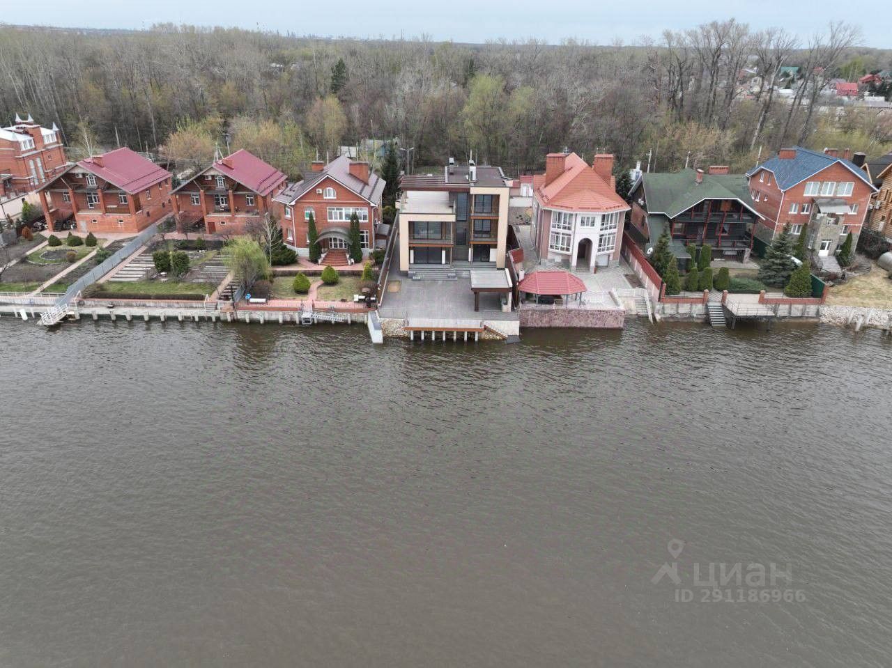 Купить загородную недвижимость на улице 3-я Набережная в поселке Гранный в  городе Новокуйбышевск, продажа загородной недвижимости - база объявлений  Циан. Найдено 1 объявление