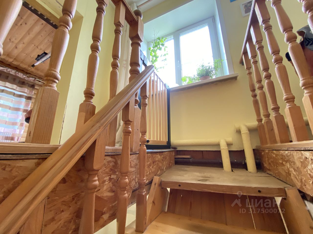 https://images.cdn-cian.ru/images/dom-kostina-melnica-kostina-melnica-ulica-2488766699-1.jpg