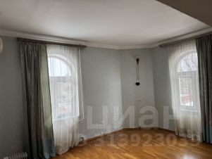 4-этаж. дом 445 м²