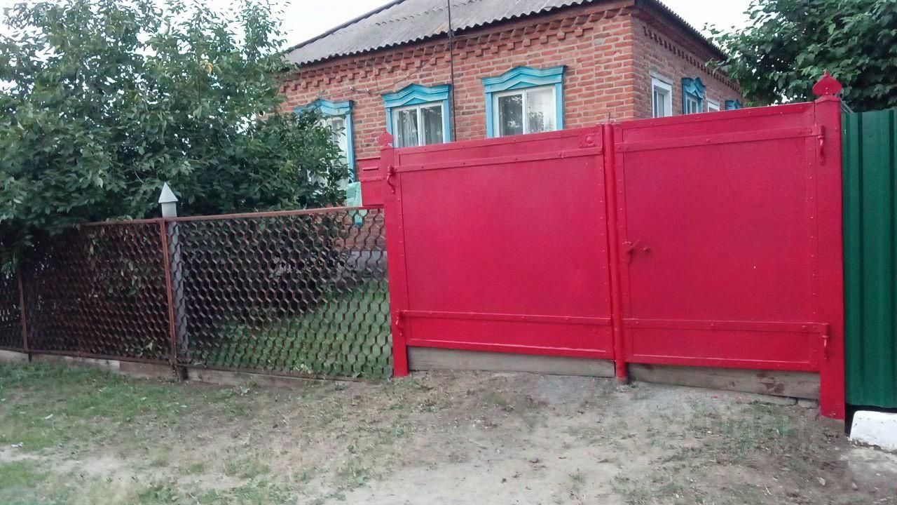 Купить дом на улице Розы Люксембург в городе Морозовск, продажа домов -  база объявлений Циан. Найдено 2 объявления