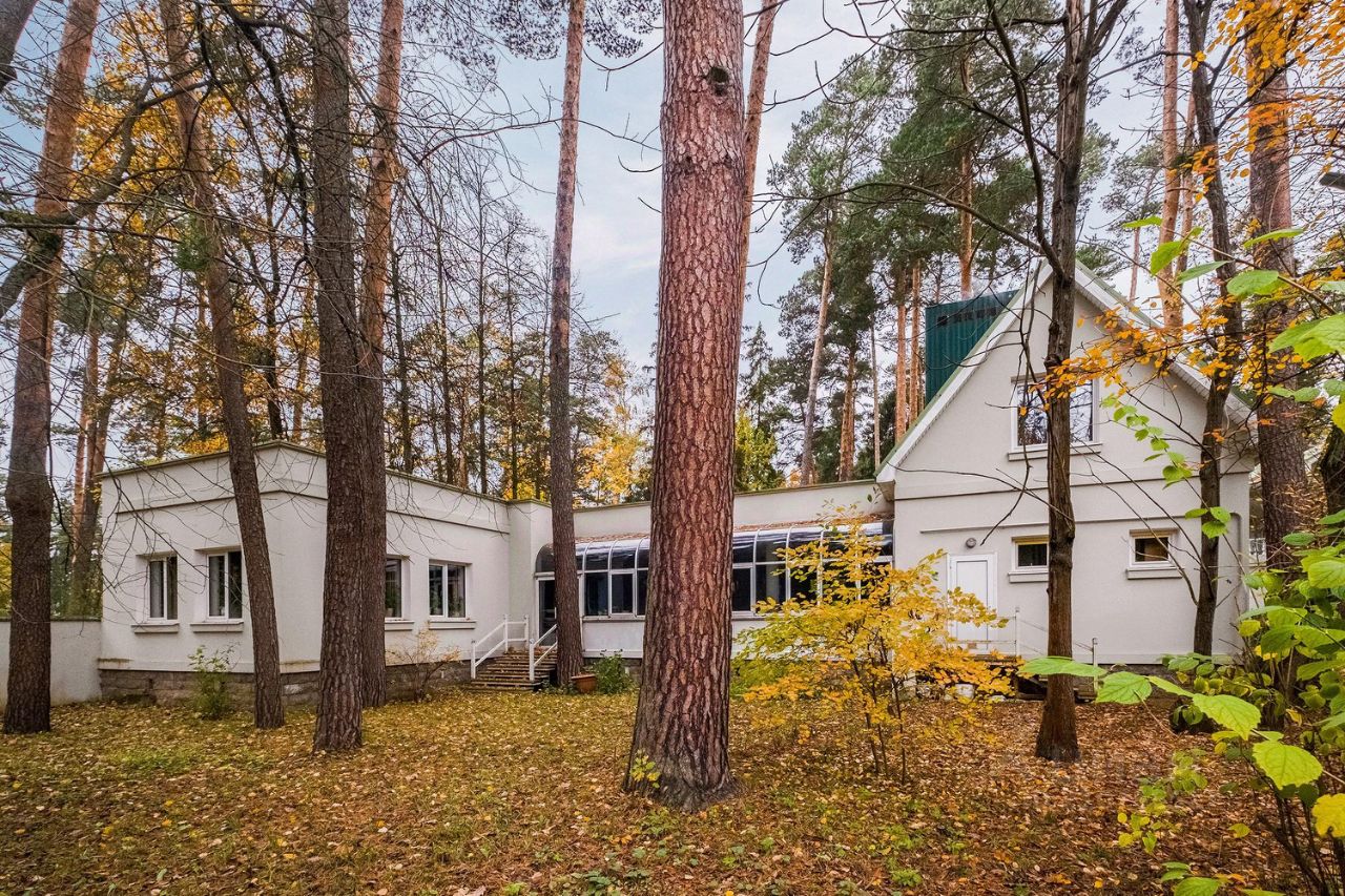 Купить загородную недвижимость в поселке Николина Гора Московской области,  продажа загородной недвижимости - база объявлений Циан. Найдено 324  объявления