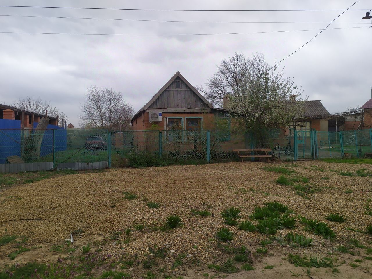 Купить загородную недвижимость на улице Мира в станице Новодмитриевская в  сельском поселении Новодмитриевское, продажа загородной недвижимости - база  объявлений Циан. Найдено 1 объявление