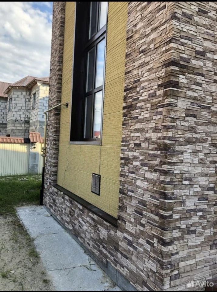 Дом в Ямало-Ненецкий АО, Ноябрьск ул. Интернационалистов, 33 (266 м²)