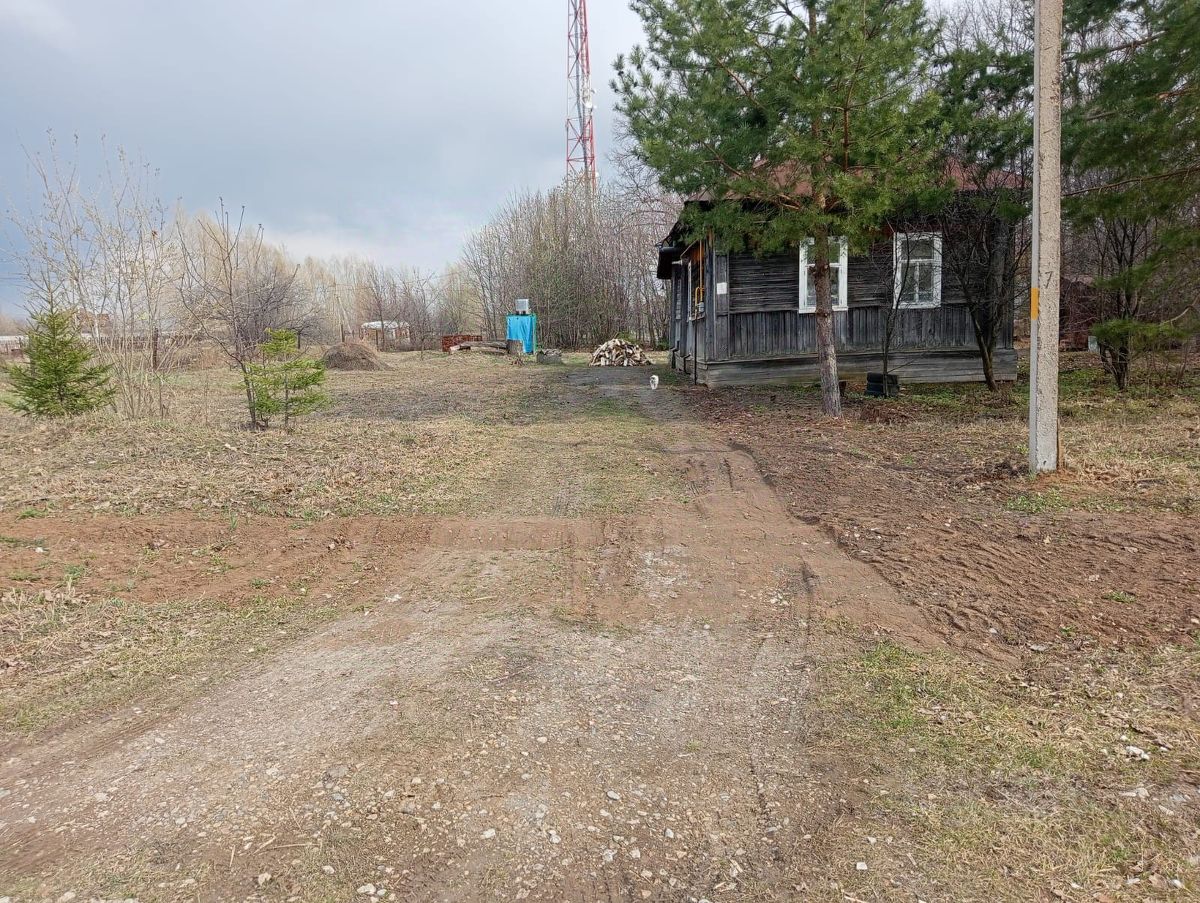 Купить загородную недвижимость в деревне Петрово-Федоровка Иглинского  района, продажа загородной недвижимости - база объявлений Циан. Найдено 1  объявление