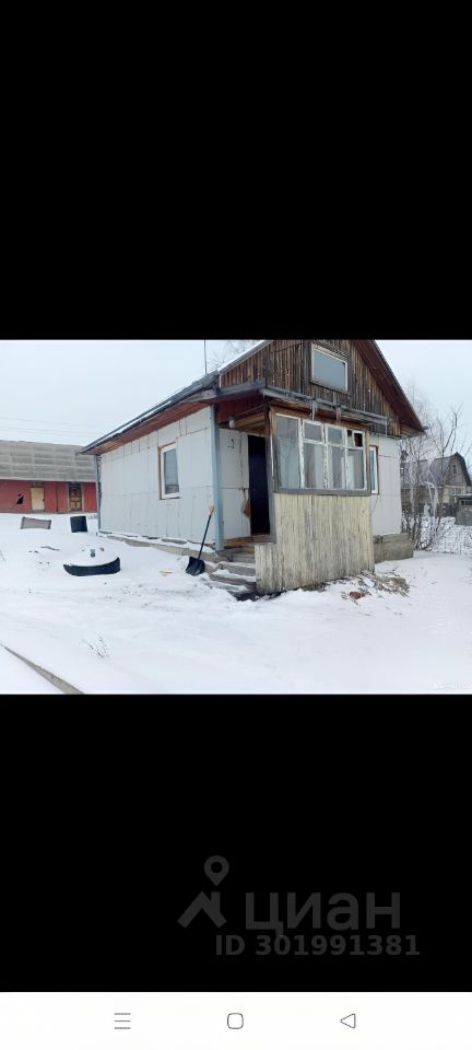Продается дом/дача в Барнауле, общая площадь 50 кв.м. Без отделки, уютный участок, зимний пейзаж.