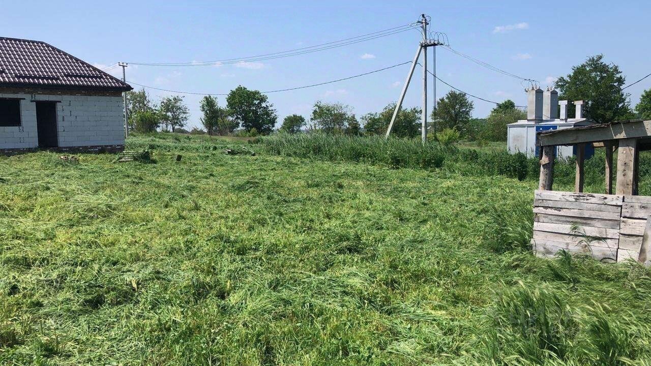 Купить загородную недвижимость в микрорайоне Радиострой в городе Кропоткин,  продажа загородной недвижимости - база объявлений Циан. Найдено 4 объявления