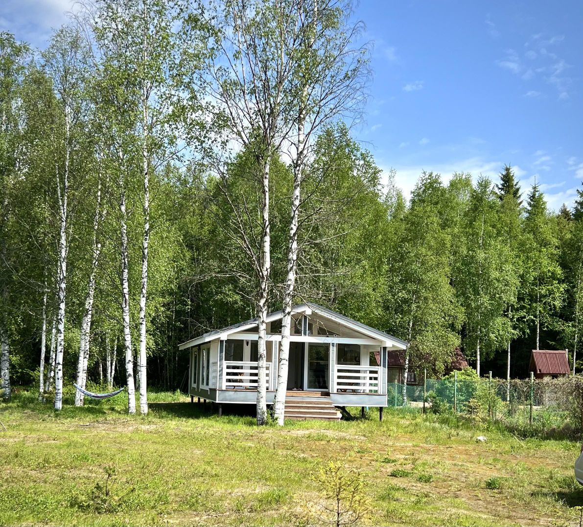 Купить загородную недвижимость в СНТ Радуга в городском поселении  Рощинское, продажа загородной недвижимости - база объявлений Циан. Найдено  1 объявление