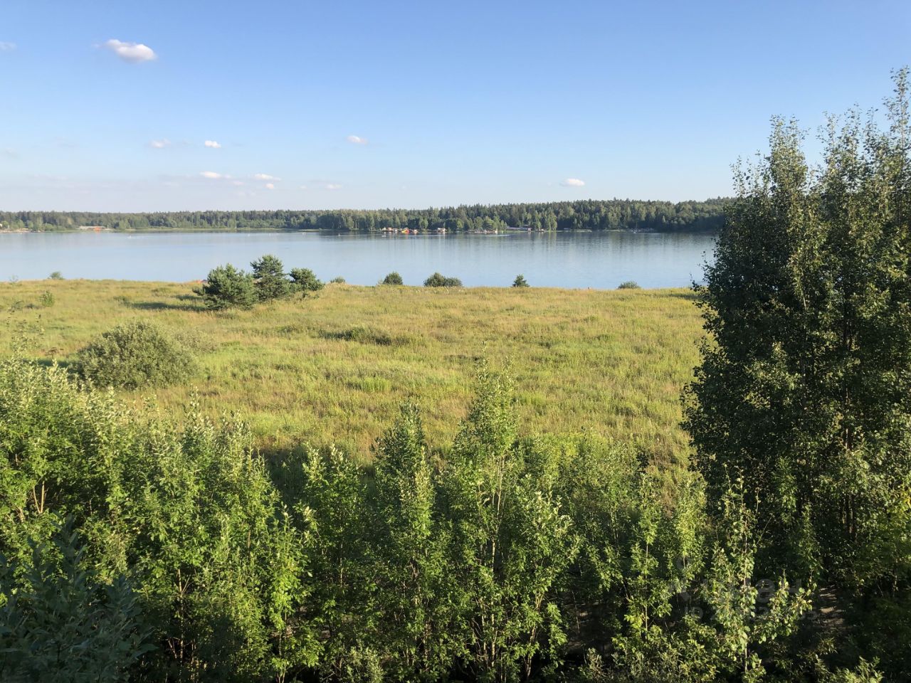 Купить дом 200сот. Московская область, Дмитровский городской округ,  Эко-квартал Озеро Круглое коттеджный поселок, м. Лобня - база ЦИАН,  объявление 295826265