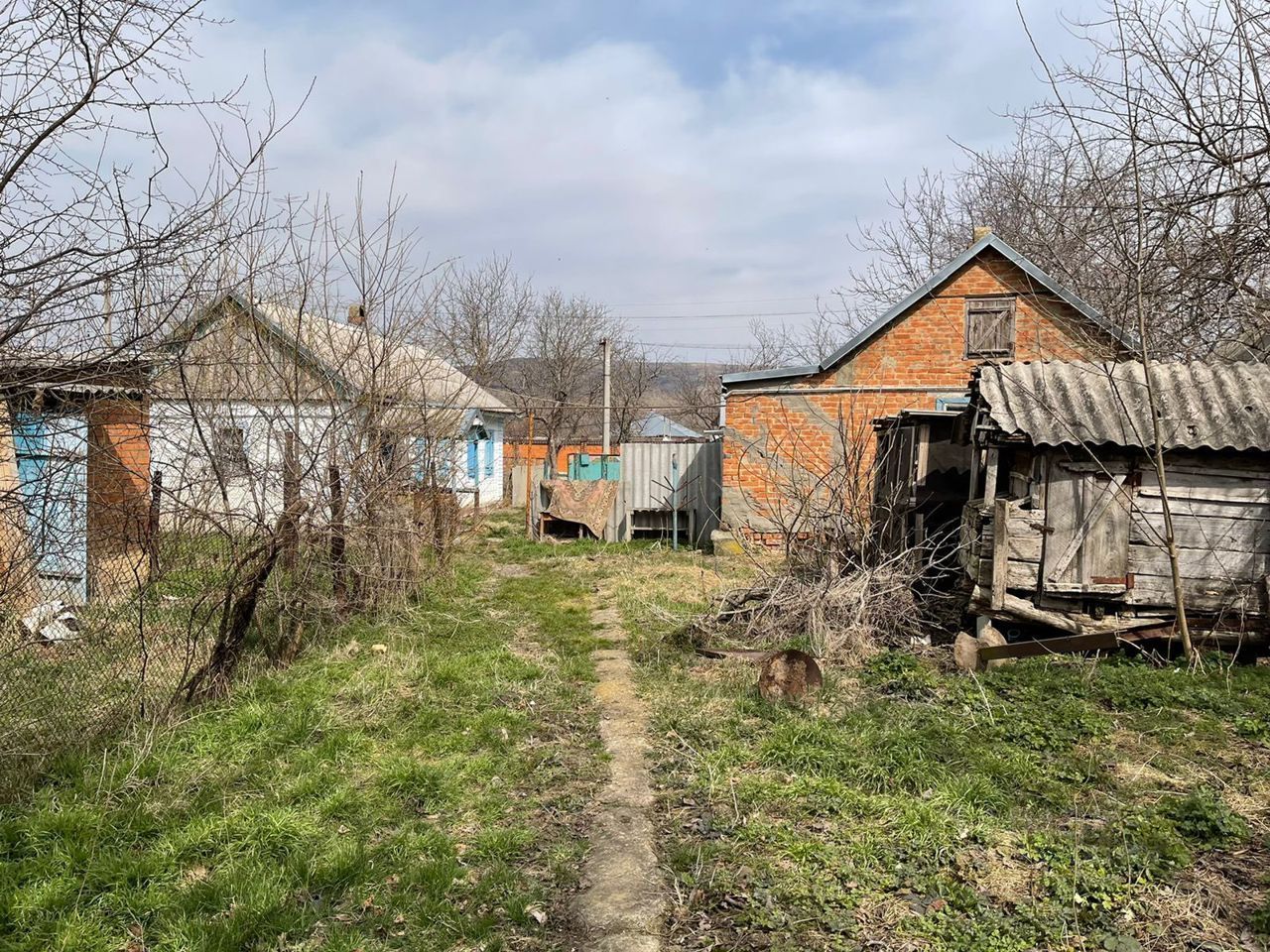 Купить загородную недвижимость в хуторе Садовый Отрадненского сельского  поселения, продажа загородной недвижимости - база объявлений Циан. Найдено  1 объявление