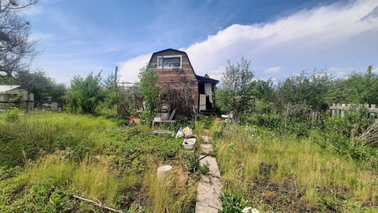 Купить дом в СНТ в поселке городского типа Алексеевка Самарской области,  продажа домов в СНТ в поселке городского типа Алексеевка Самарской области.  Найдено 10 объявлений.