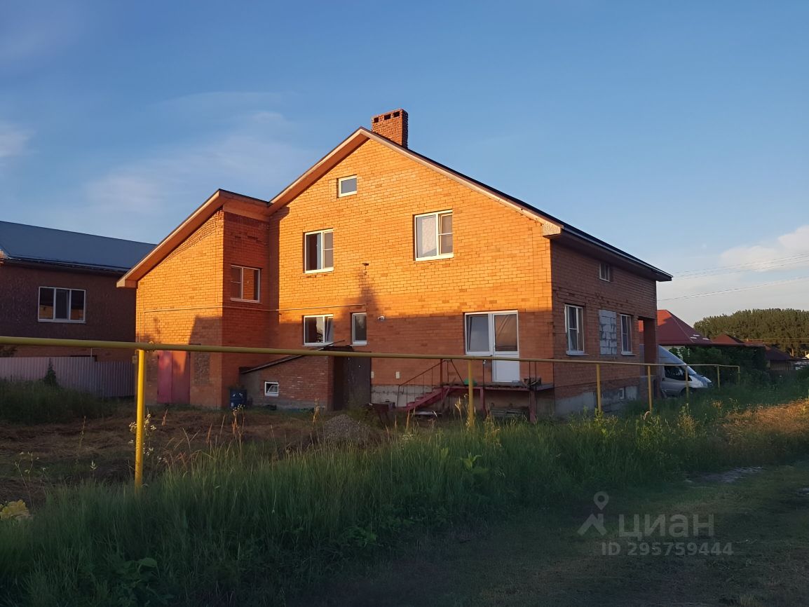 Продажа дома 15сот. пер. Лесной, Краснодарский край, Абинский район,  Светлогорское с/пос, Светлогорское село - база ЦИАН, объявление 295759444