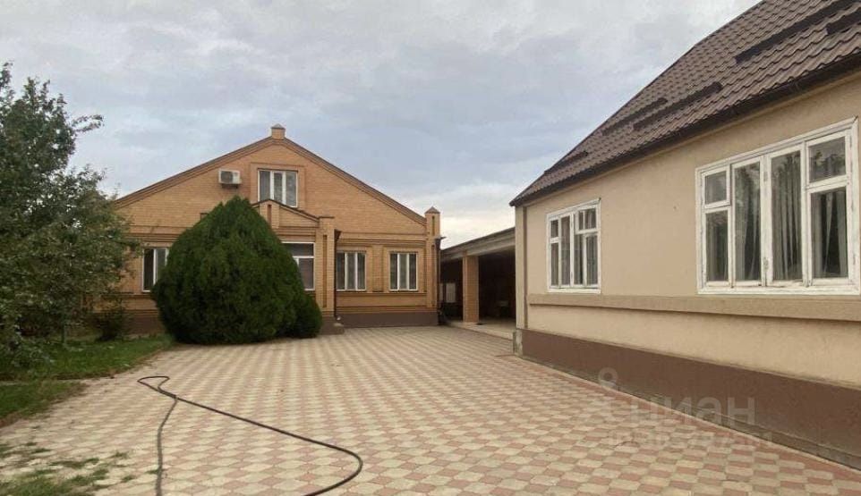 Продается2-этажныйдом,300м²