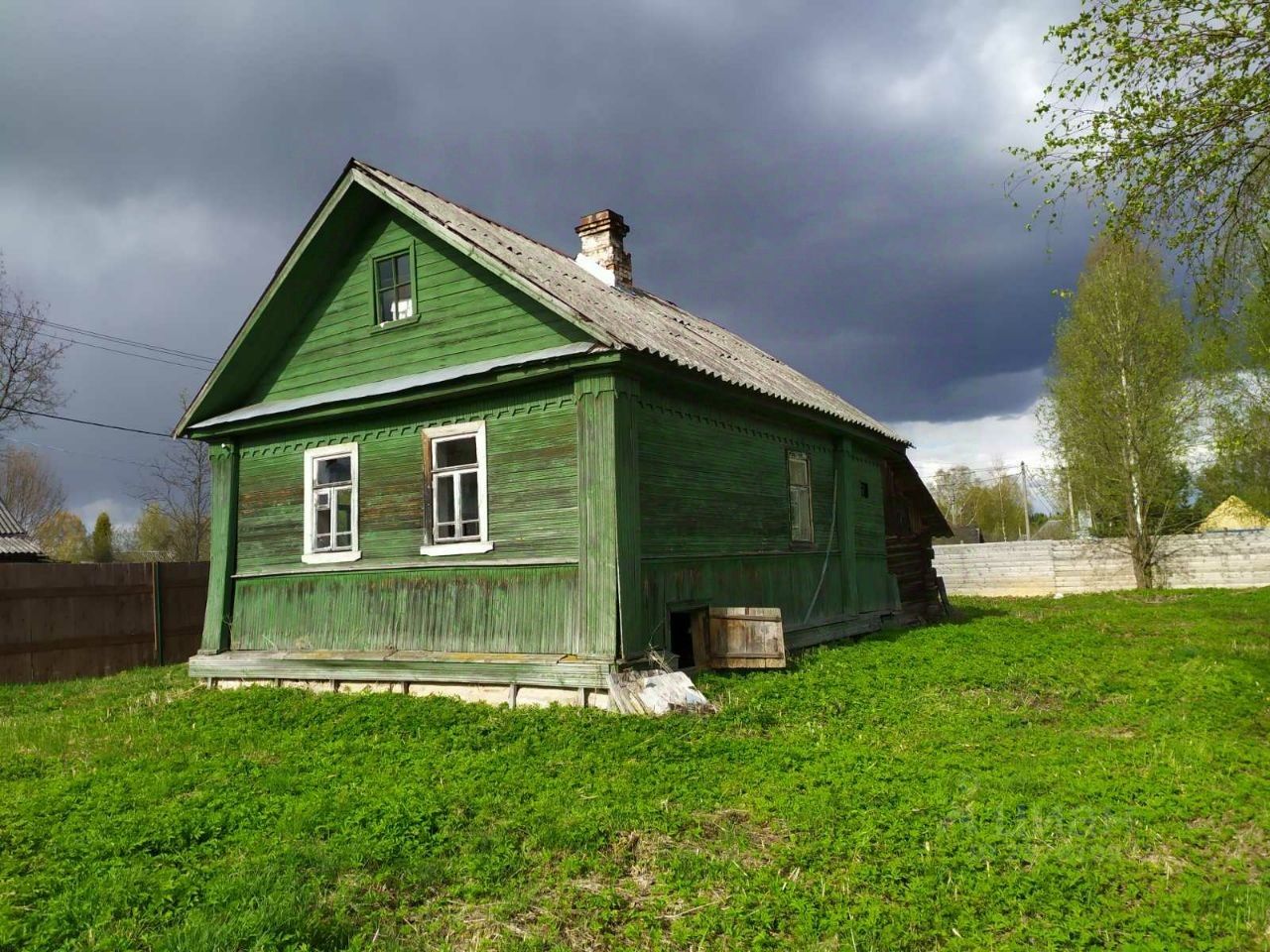 Купить дом 15сот. ул. Некрасова, Новгородская область, Окуловский район,  Котовское с/пос, Топорок поселок - база ЦИАН, объявление 287819871