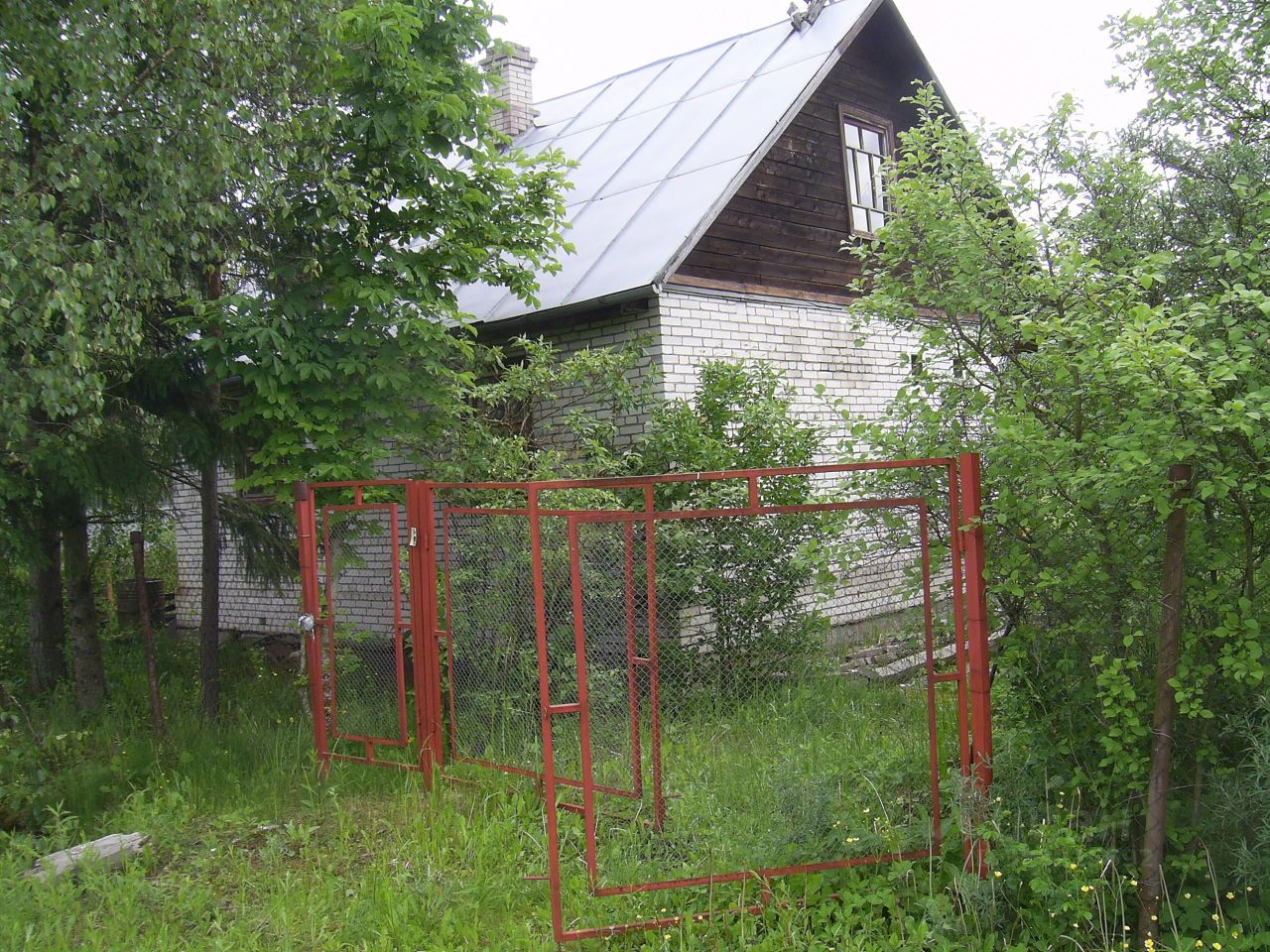 Купить дом в СНТ Уголек в городе Павловск, продажа домов - база объявлений  Циан. Найдено 2 объявления