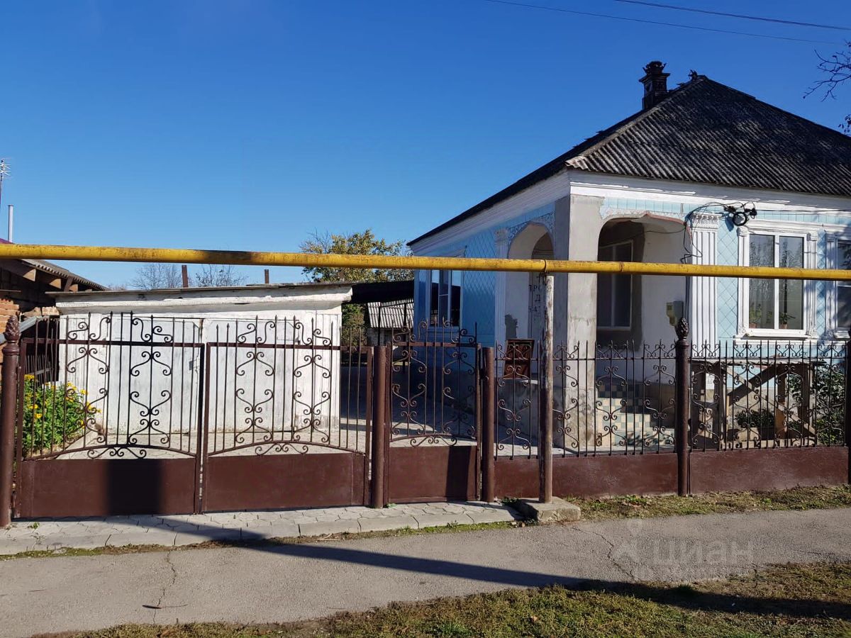 Продажа дома 11сот. Красная ул., 105, Краснодарский край, Крымский район,  Варениковская станица - база ЦИАН, объявление 290658496