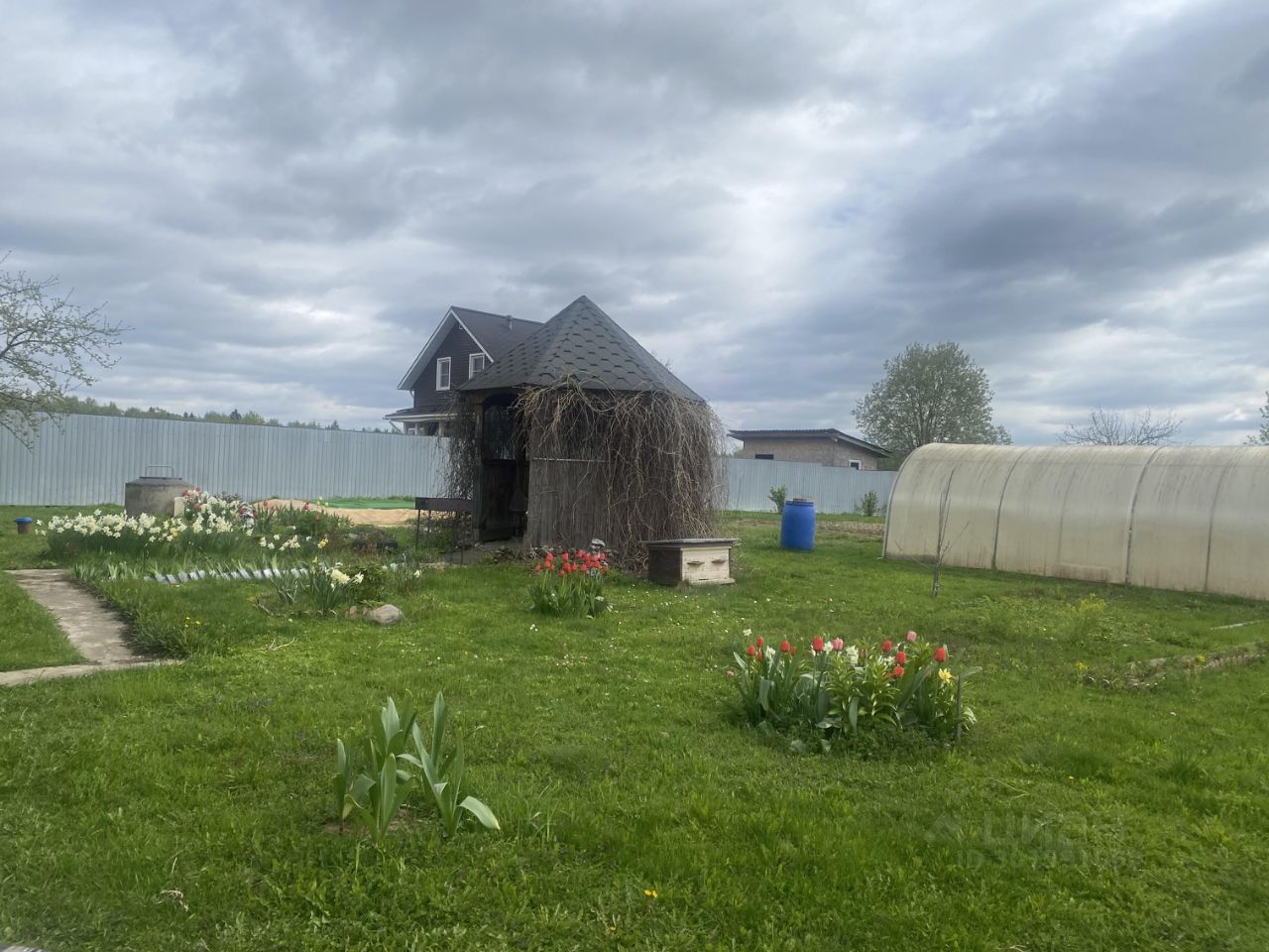 Купить дом в деревне Вишенки Московской области, продажа домов - база  объявлений Циан. Найдено 2 объявления