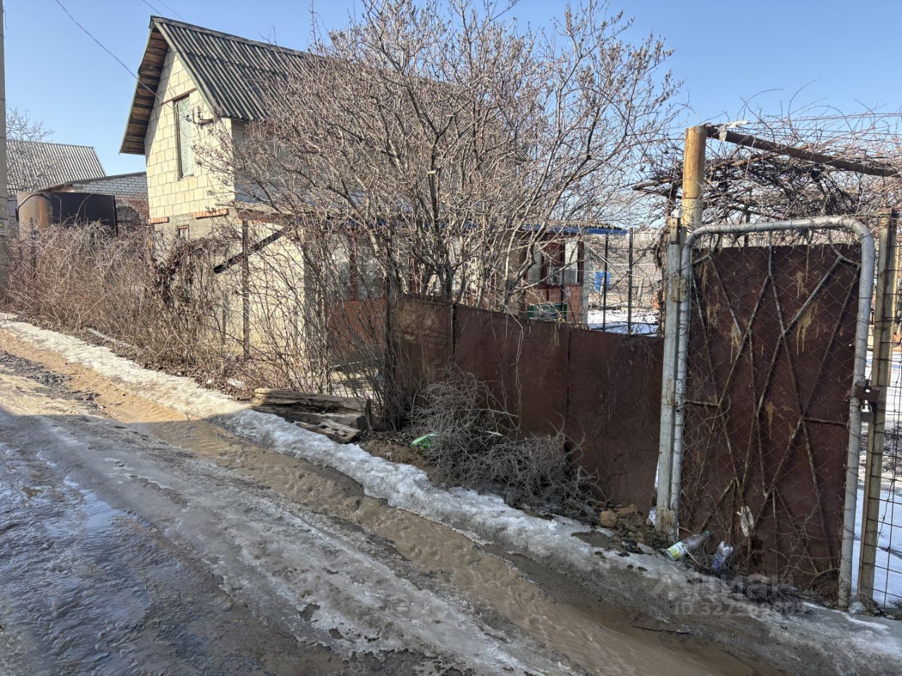 Дом в Волгоградская область, Волгоград ул. Джамбула Джабаева, 10/291 (48 м²)