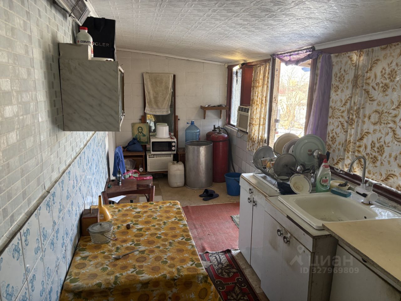 Дом в Волгоградская область, Волгоград ул. Джамбула Джабаева, 10/291 (48 м²)