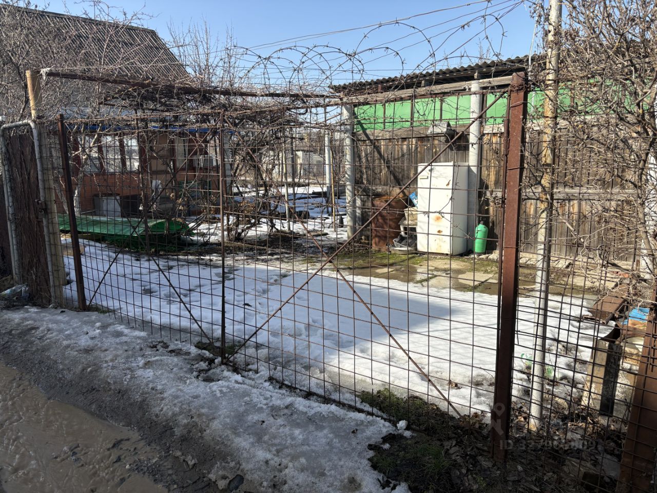 Дом в Волгоградская область, Волгоград ул. Джамбула Джабаева, 10/291 (48 м²)