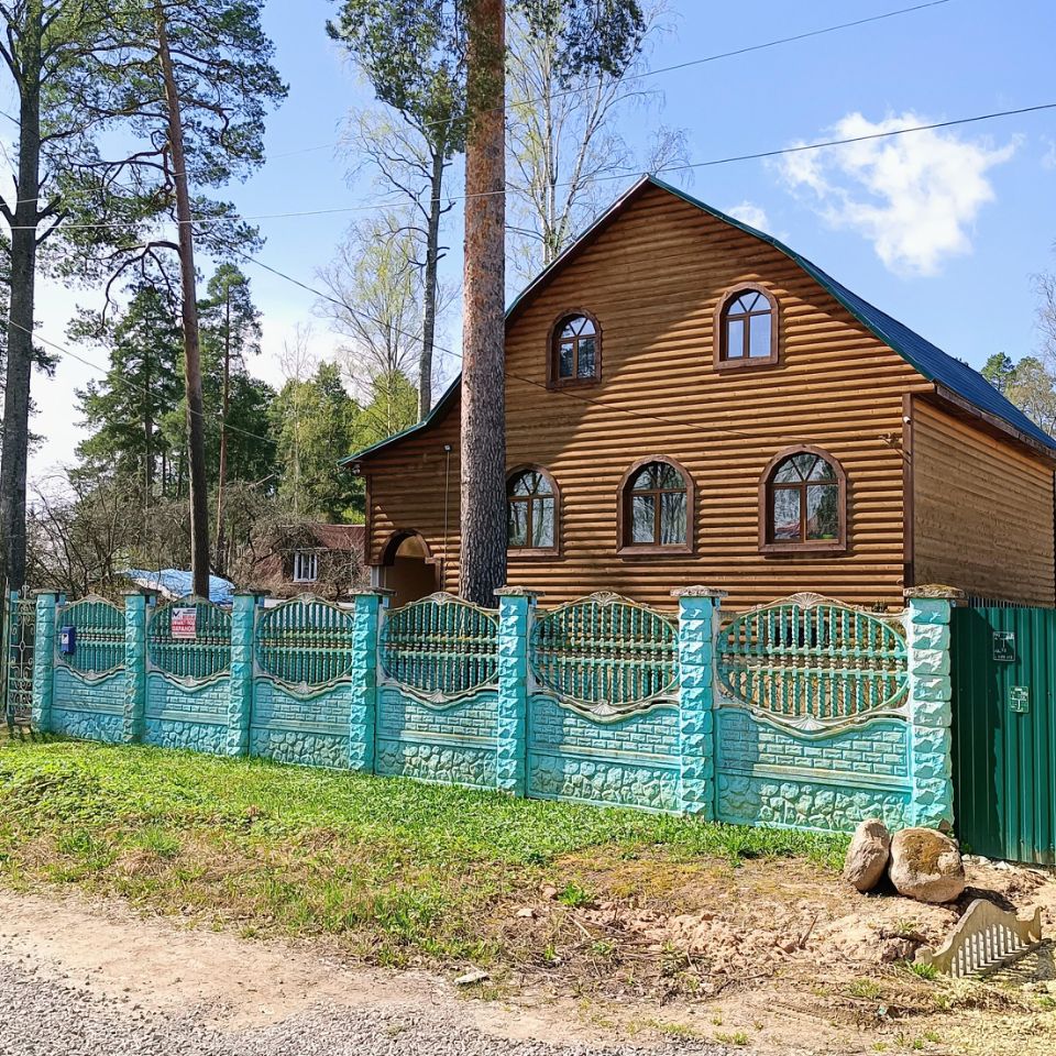 Купить загородную недвижимость на улице Марата в городском поселке Вырица,  продажа загородной недвижимости - база объявлений Циан. Найдено 2 объявления