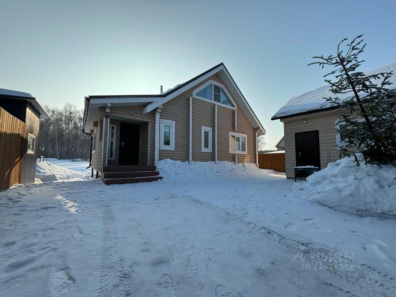 Купить загородную недвижимость на улице Светлая в селе Ярково, продажа  загородной недвижимости - база объявлений Циан. Найдено 1 объявление