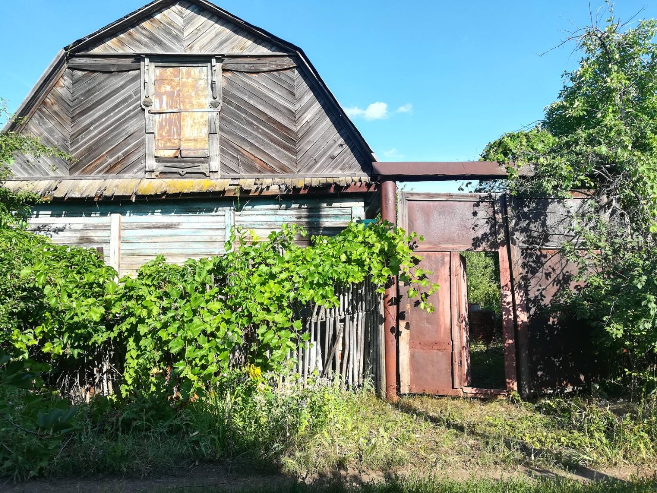 Купить дом в садовое товарищество Зеленая Роща в городском поселении  Новосемейкино, продажа домов - база объявлений Циан. Найдено 2 объявления