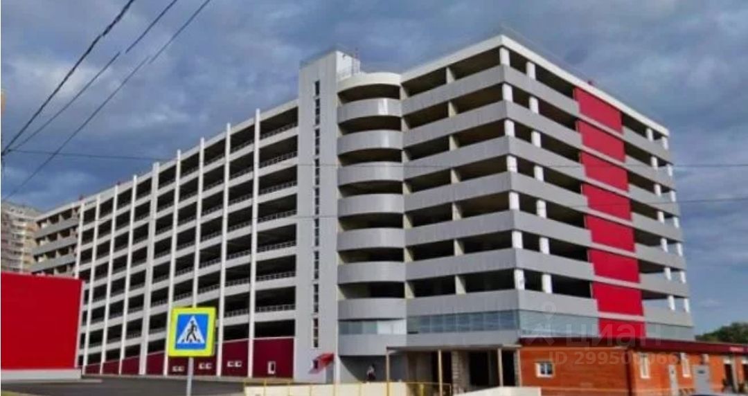 Parking 31. Международное шоссе 31 паркинг. Международное шоссе 31 паркинг. Стоянка авто у метро тимирязевская. Сниму машиноместо.