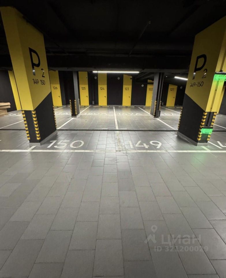 Сдаетсямашиноместо,27м²