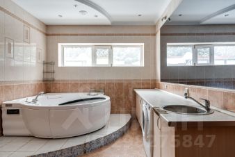 гот. бизнес 650 м², этаж 3