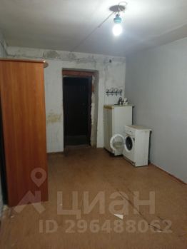 комната 18/18 м², этаж 1