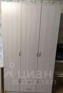 комната 200/17 м², этаж 3