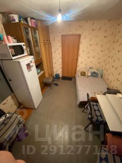 комната 15/13 м², этаж 1