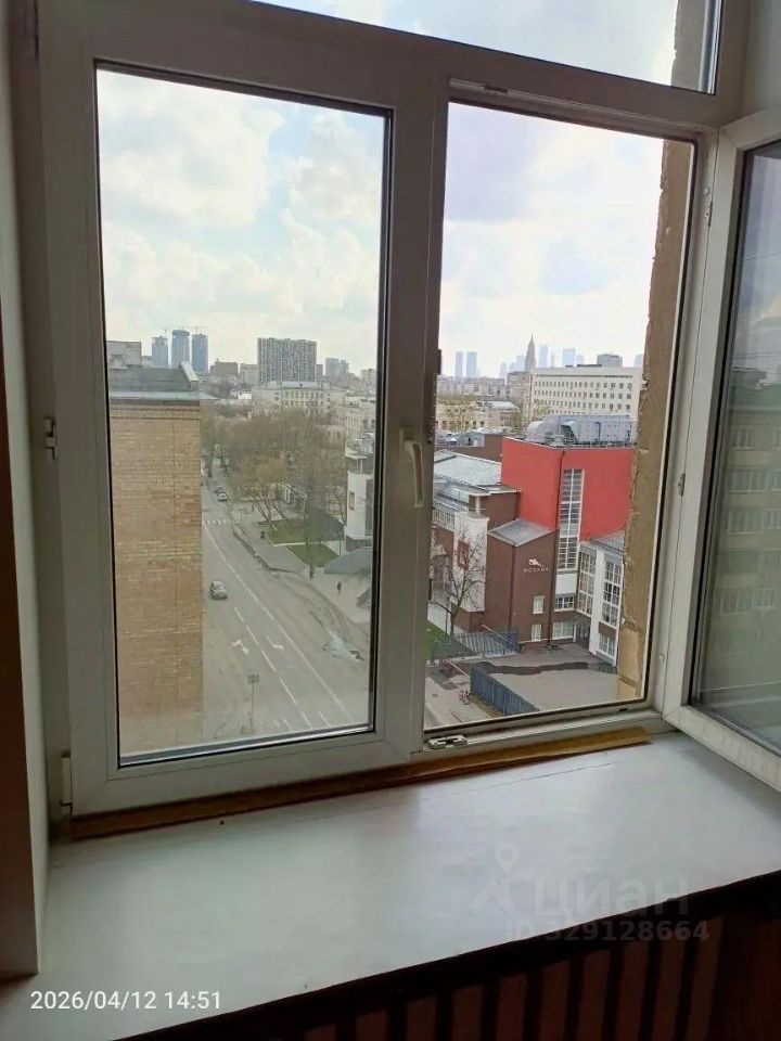 Комната, Москва